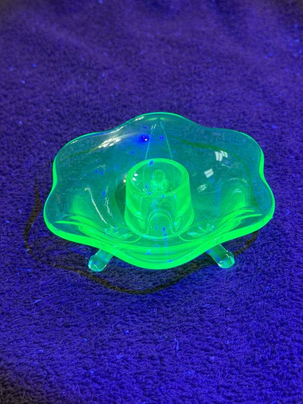 Vintage Fenton Uranium Glass Lotus Blossom 3-Footed Candle Holder